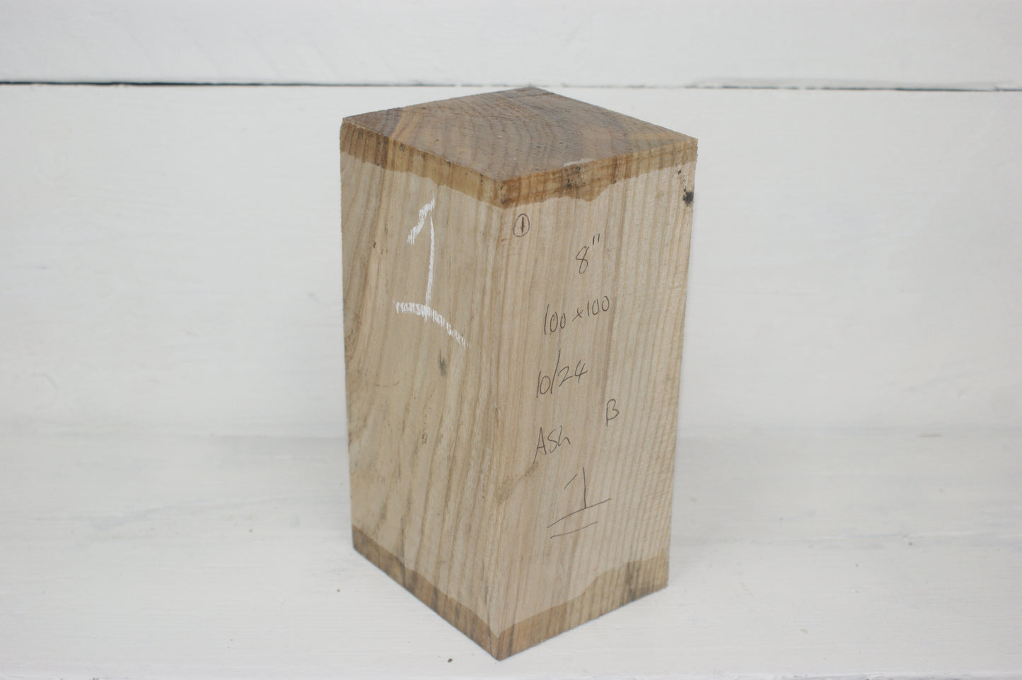 B Grade 200 x 100 mm Ash wood turning blank (001)
