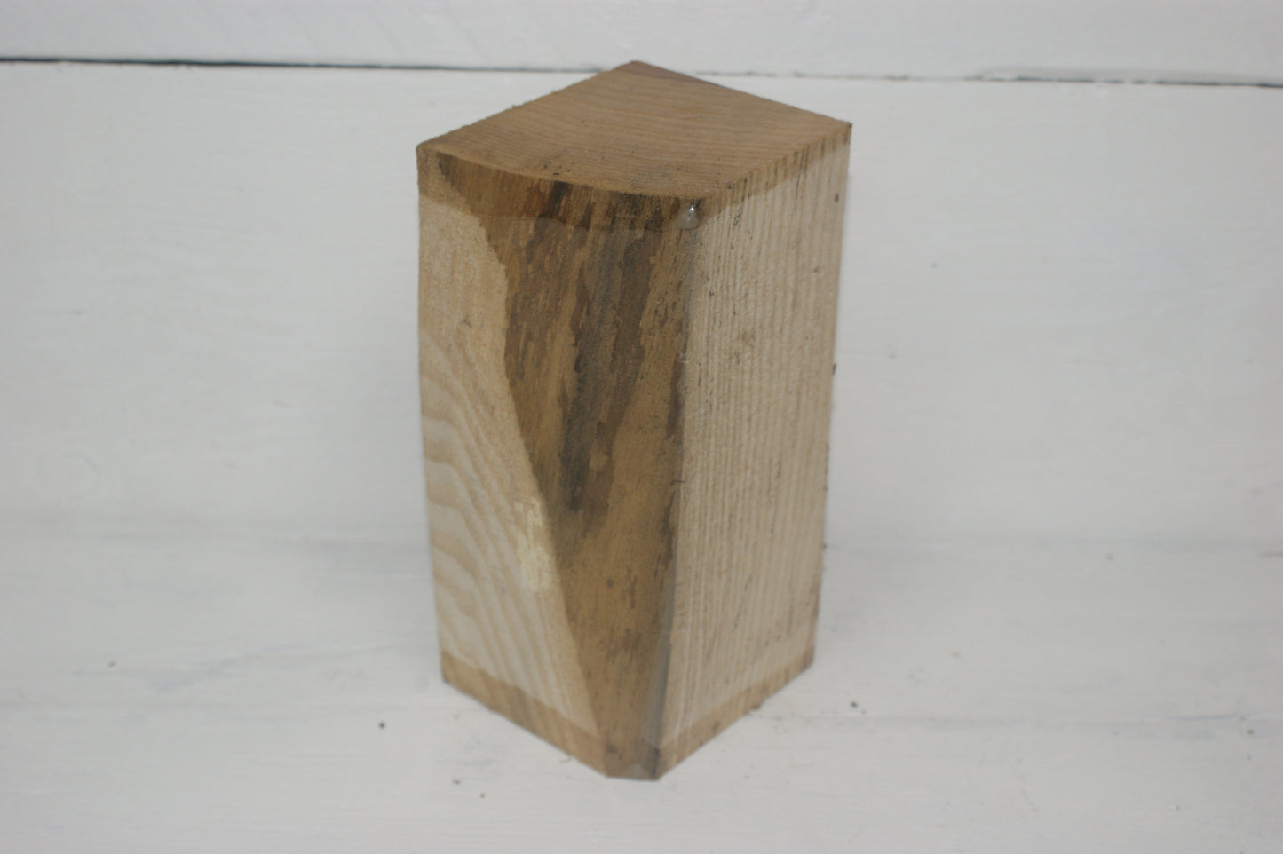 Ash 204 x 90 mm A Grade wood turning blank (005)