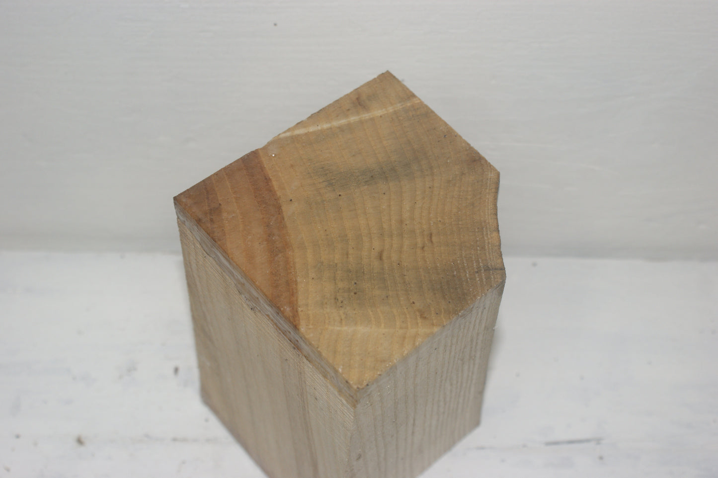 Ash 165 x 100 mm A Grade wood turning blank (011)