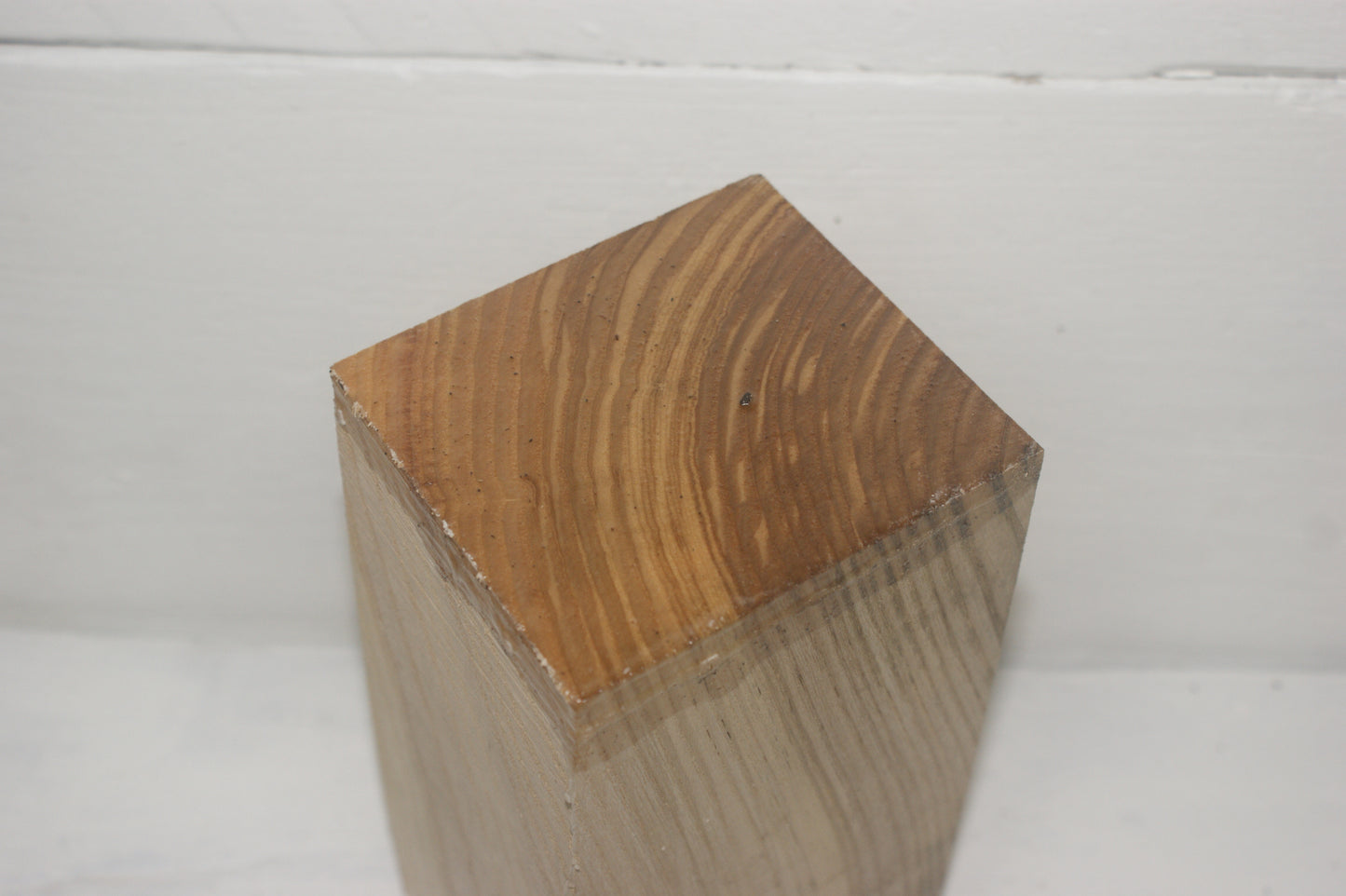 Ash 204 x 90 mm A Grade wood turning blank (013)