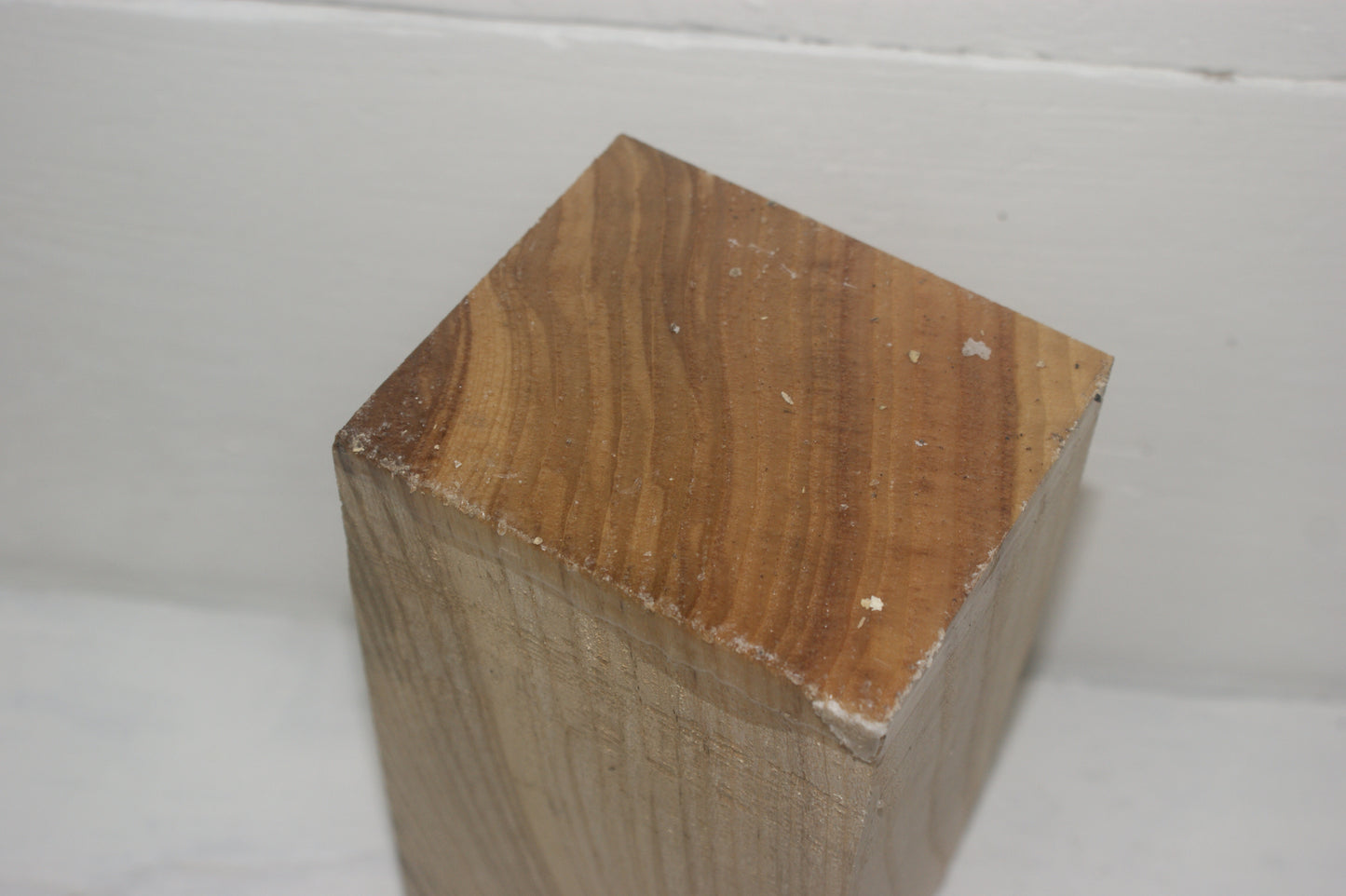Ash 204 x 90 mm A Grade wood turning blank (013)