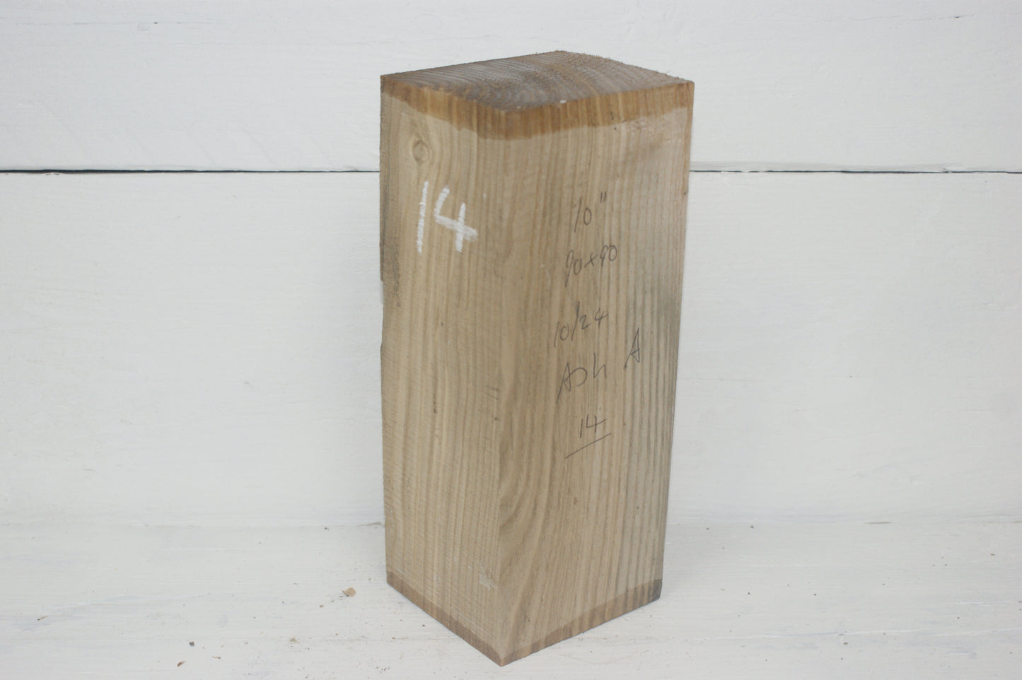 Ash 254 x 90 mm A Grade wood turning blank (014)