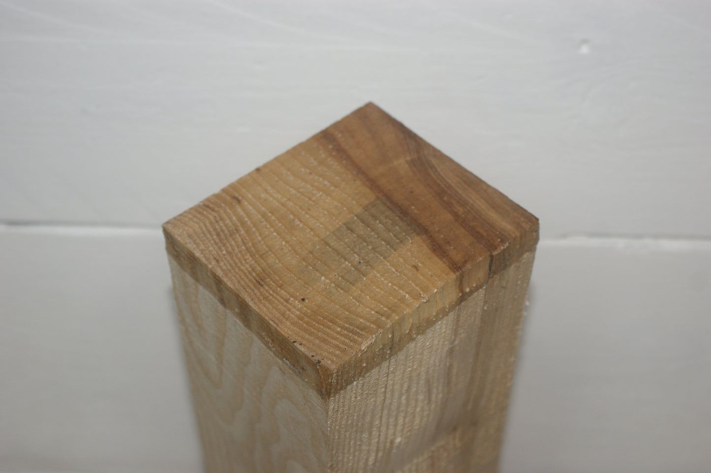 Ash 305 x 95 mm A Grade wood turning blank (017)