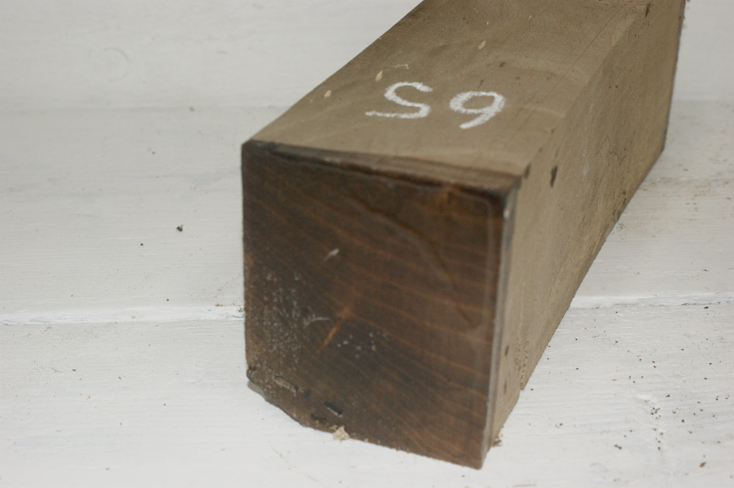 Walnut 280 x 85 mm cube. C Grade wood turning blank. (065)