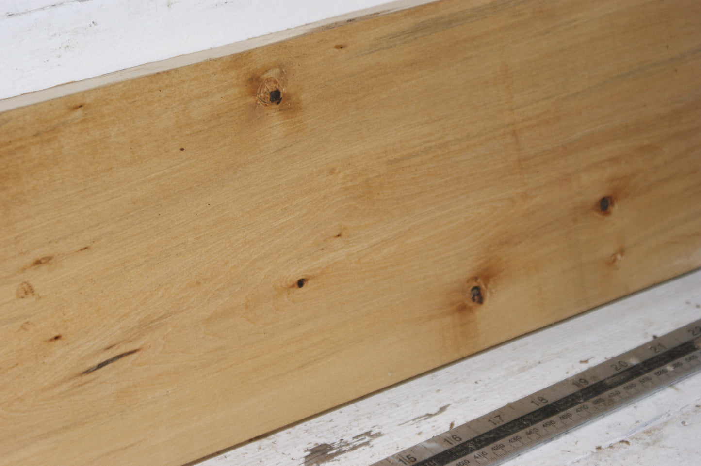 Lime 629 L x 157 W x 38 D (mm) (142)