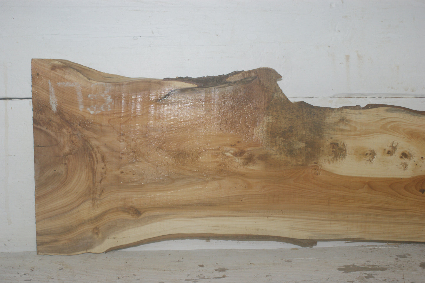 (173) AIR DRIED YEW, HARD WOOD
