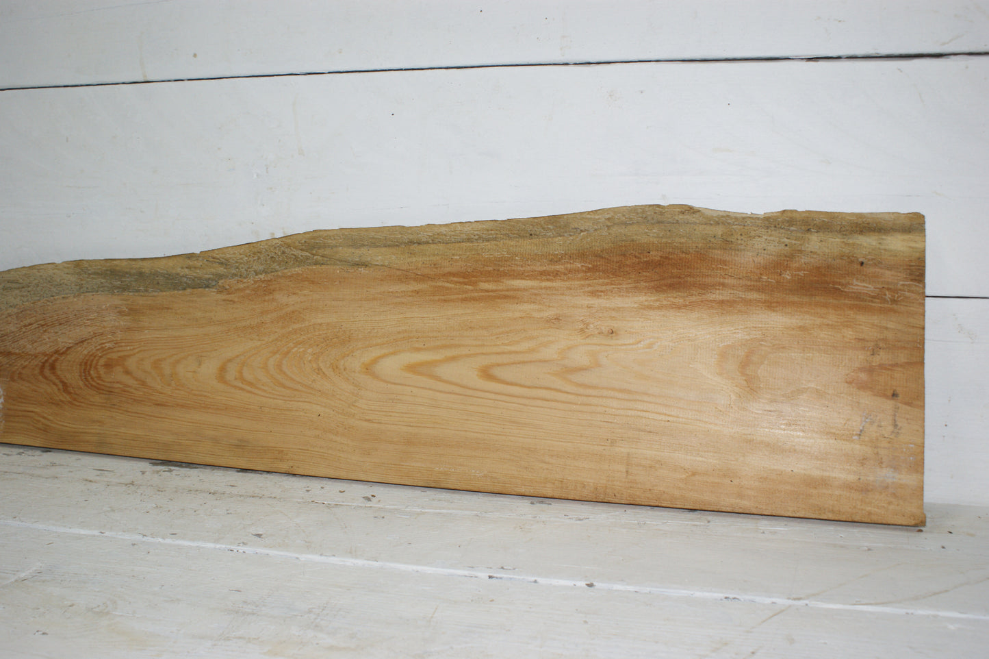 (177) AIR DRIED ENGLISH CEDAR. 1153 L x 283 - 183 W x 19 D (mm) , SOFTWOOD