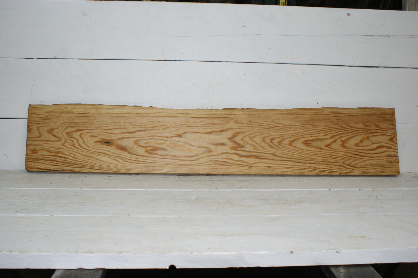 AIR DRIED LARCH, 1367 L x 259 - 235 W x 28 D (mm) SOFTWOOD (178)