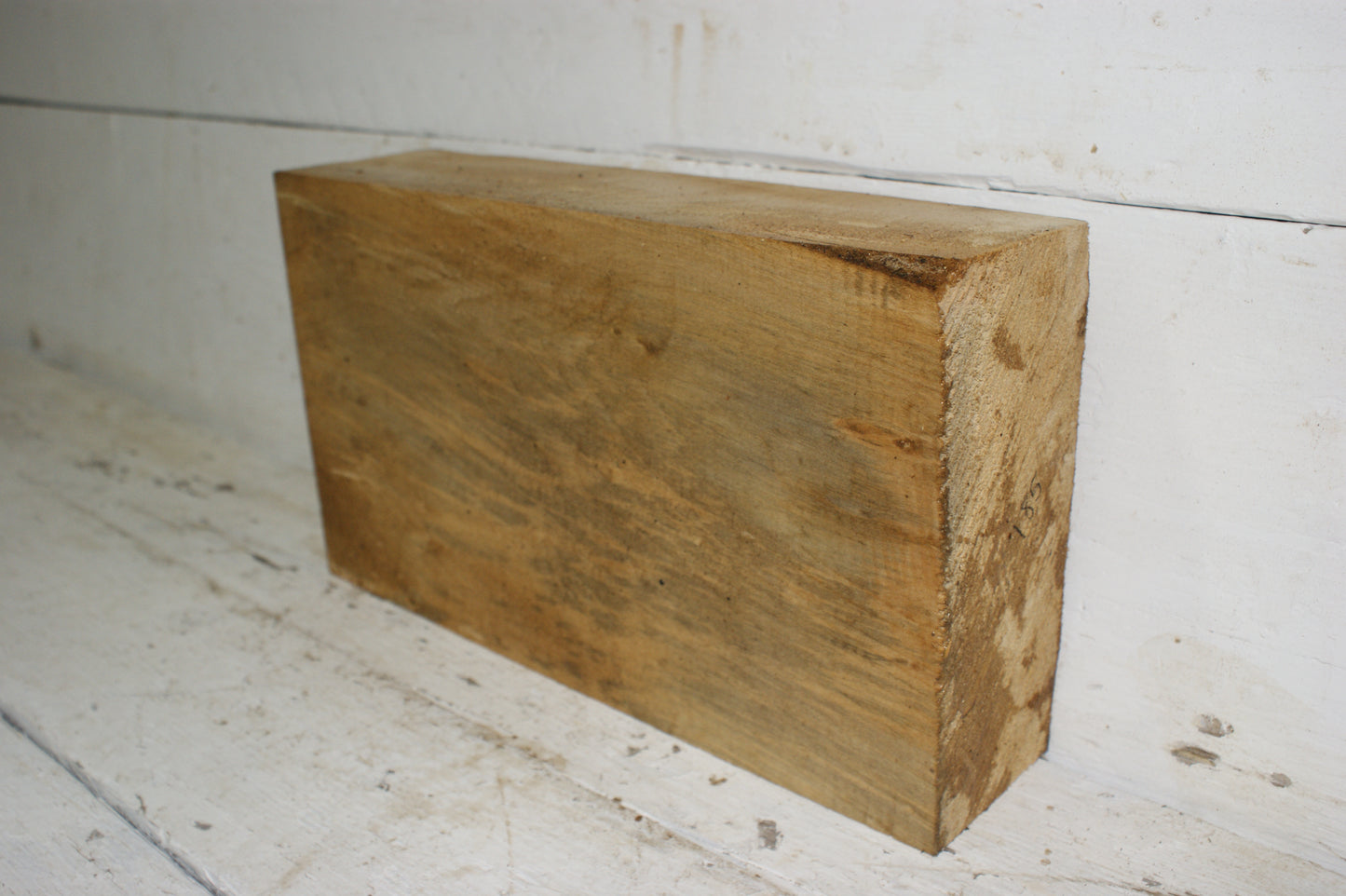 (185) AIR DRIED, LIME WOOD CARVING BLOCK.