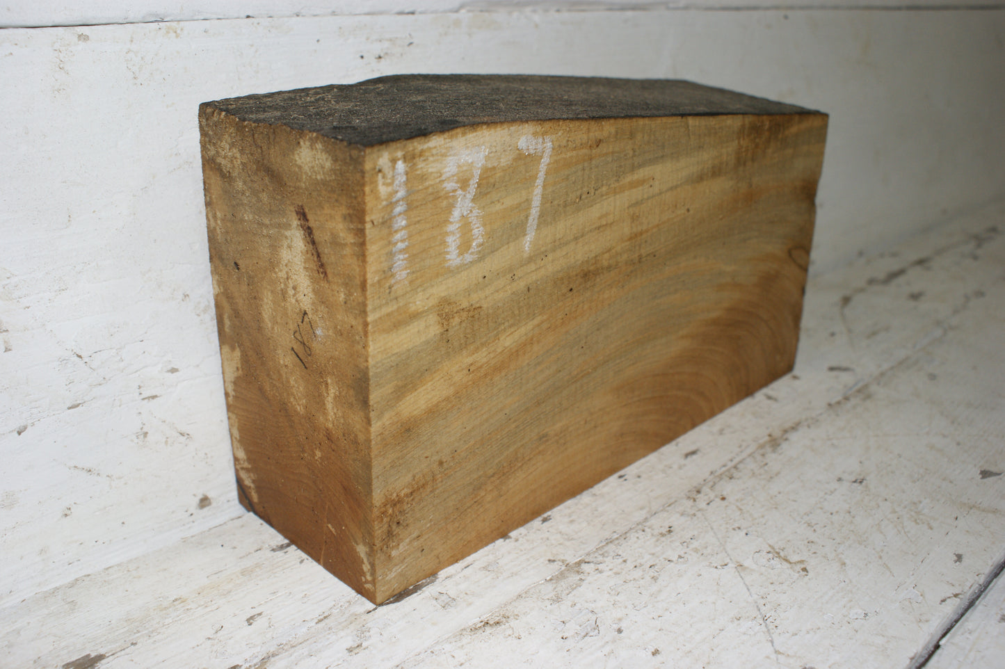 (187) AIR DRIED, LIME WOOD CARVING BLOCK.