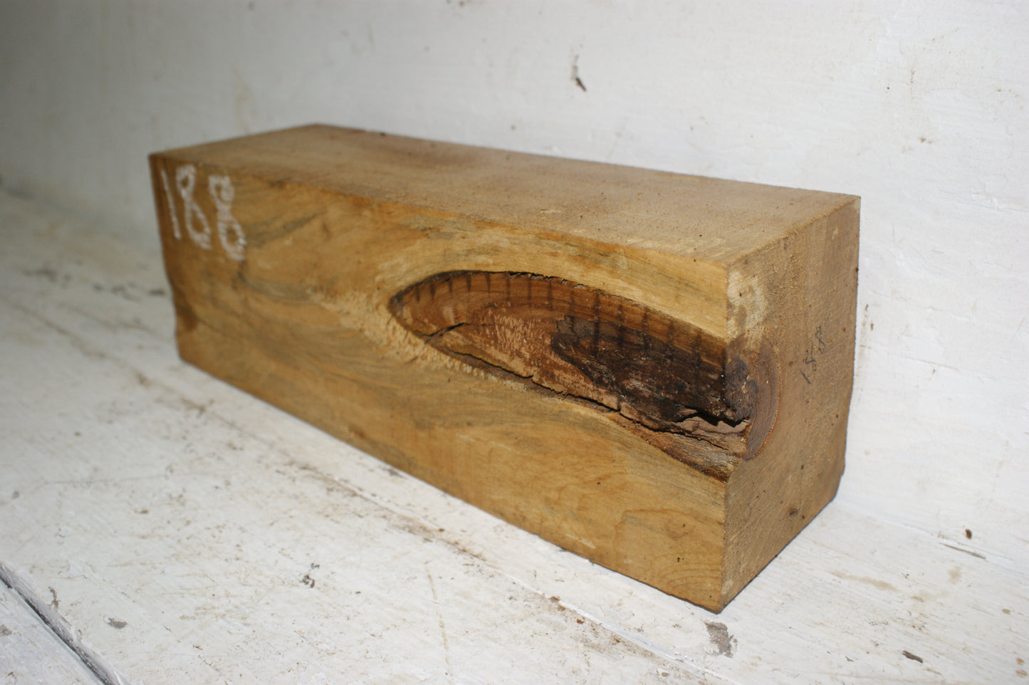 (188) AIR DRIED, LIME WOOD CARVING BLOCK.