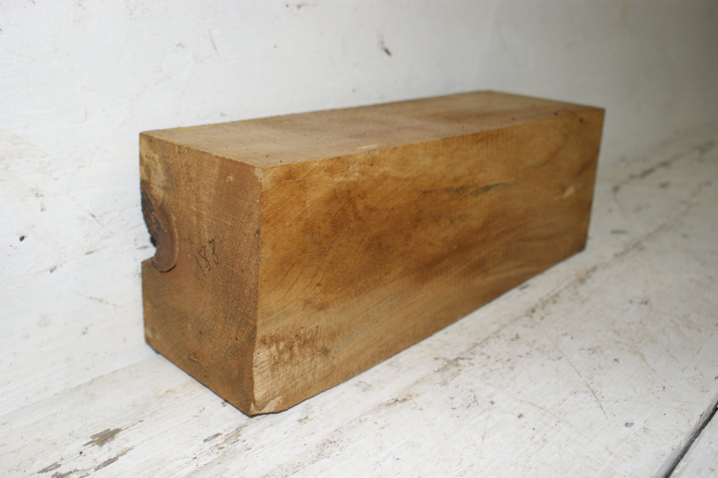 (188) AIR DRIED, LIME WOOD CARVING BLOCK.