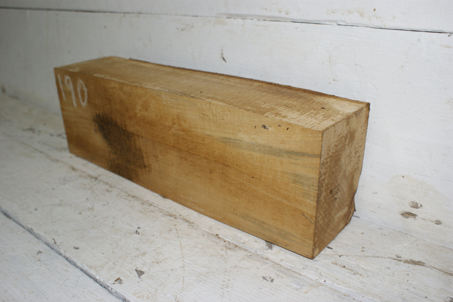 (190) AIR DRIED, LIME WOOD CARVING BLOCK.
