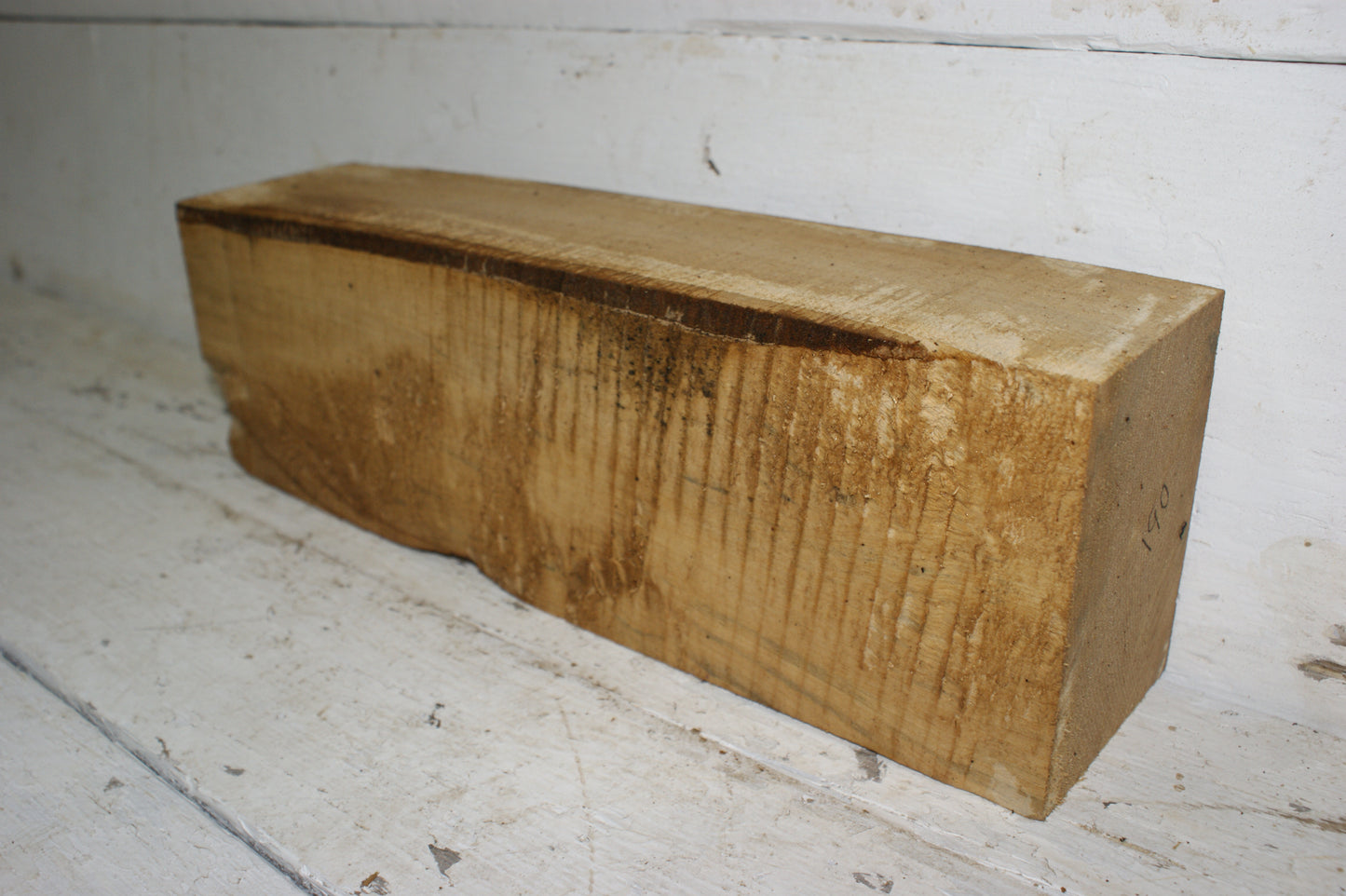 (190) AIR DRIED, LIME WOOD CARVING BLOCK.