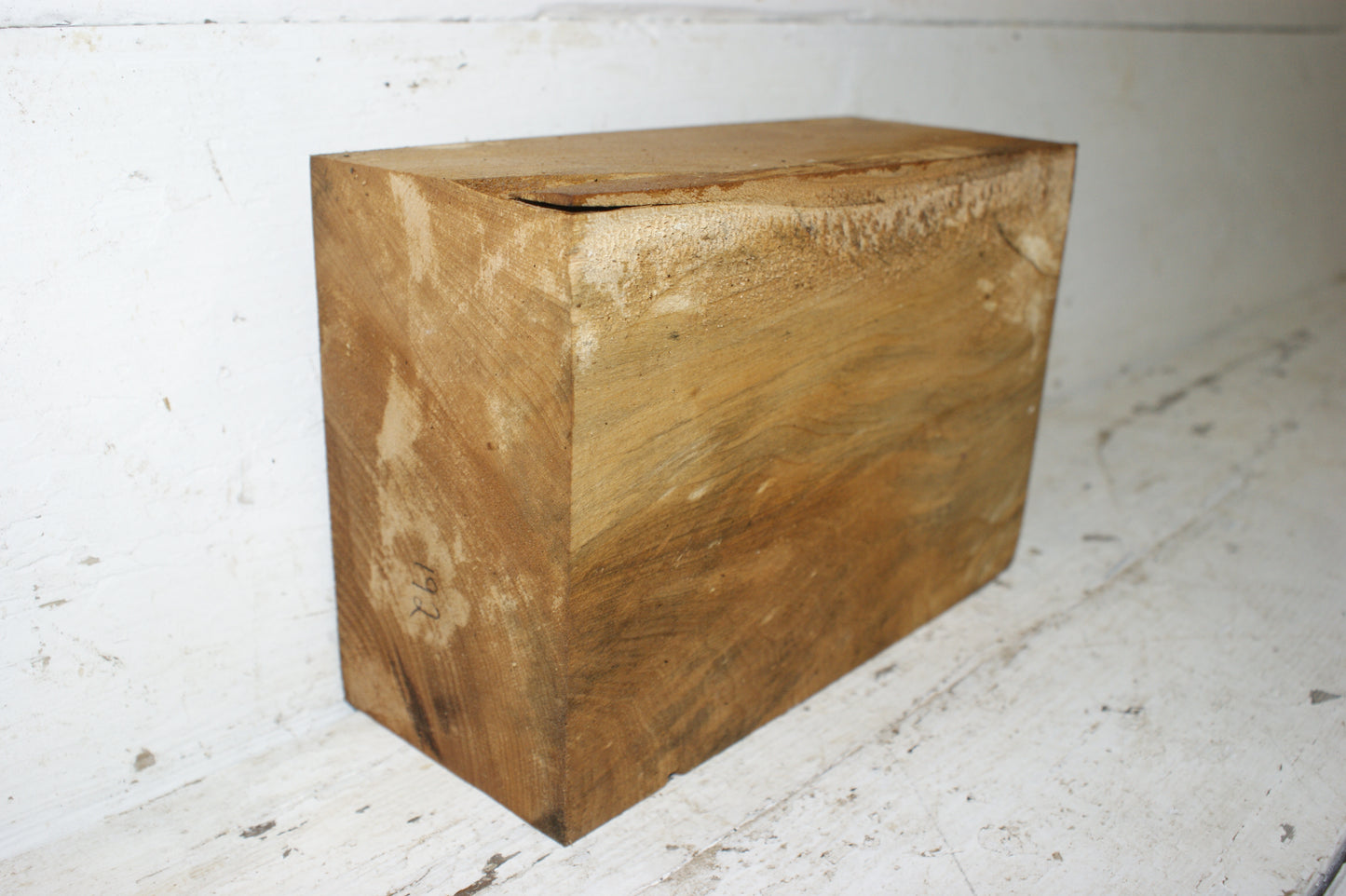 (192) AIR DRIED, LIME WOOD CARVING BLOCK.