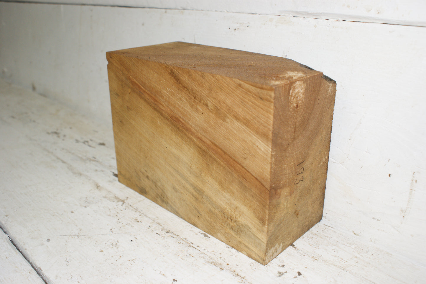 (193) LIME WOOD CARVING, SCULPTURE AIR DRIED BLANKS VARIOUS SIZES AVAILABLE