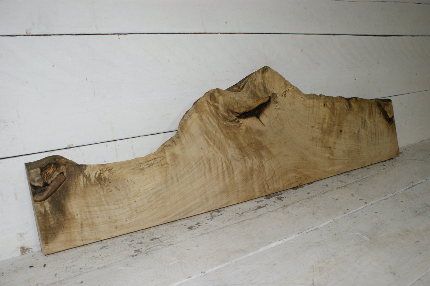 Hornbeam plank, 1126 L x 322 - 142 W x 34 D (mm) hardwood board (253)