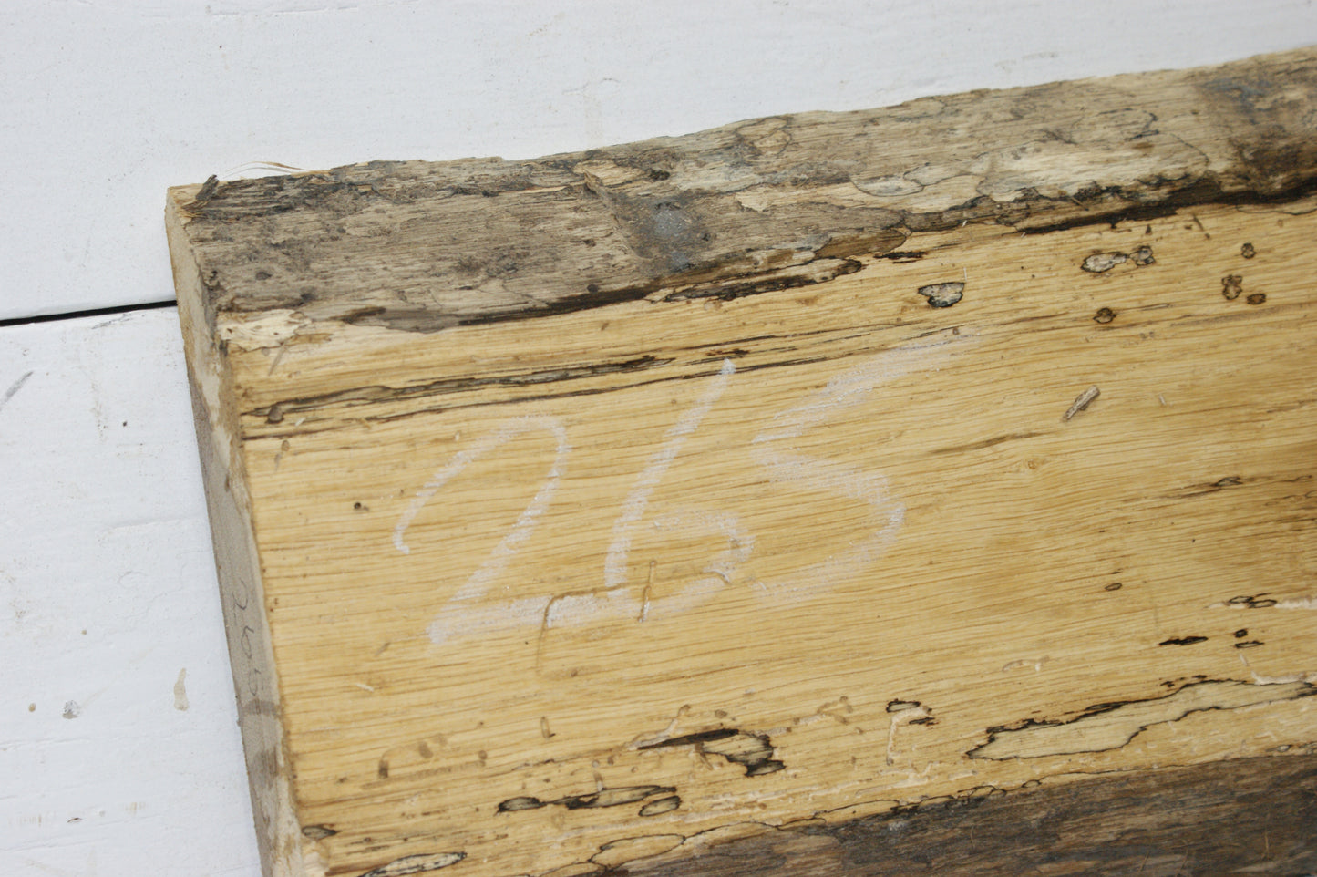 Oak, 1000 L x 242 - 201 W x 41 D (mm) plank, hardwood timber (265)