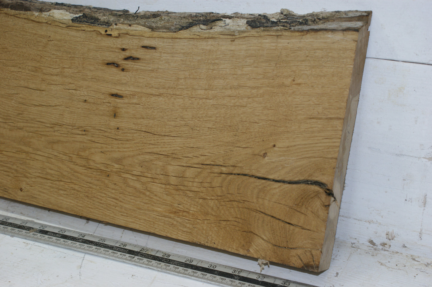 Oak, 852 L x 264 - 228 W x 44 D (mm) plank, hardwood timber (268)