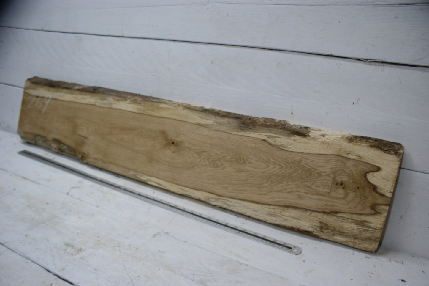 Oak, 1281 L x 252 - 249 W x 39 D (mm) plank, hardwood timber (269)