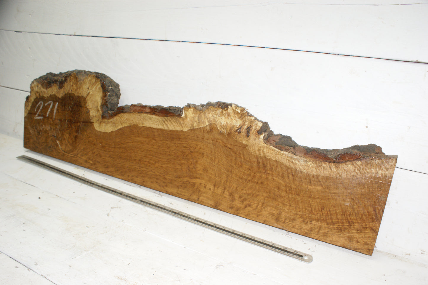 Burr Brown Oak, 1191 L x 300 - 193 W x 58 D (mm) plank, hardwood timber (271)