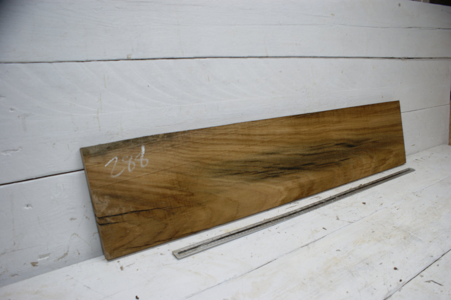 Oak plank, 1188 L x 245 W x 21 D (mm) (288)