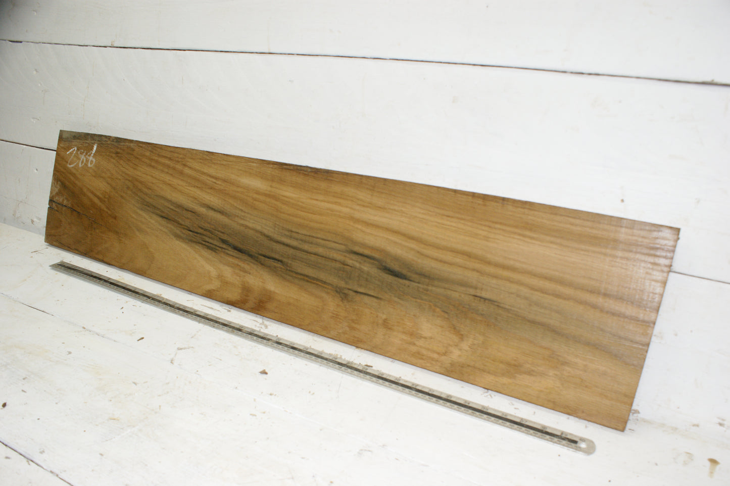 Oak plank, 1188 L x 245 W x 21 D (mm) (288)