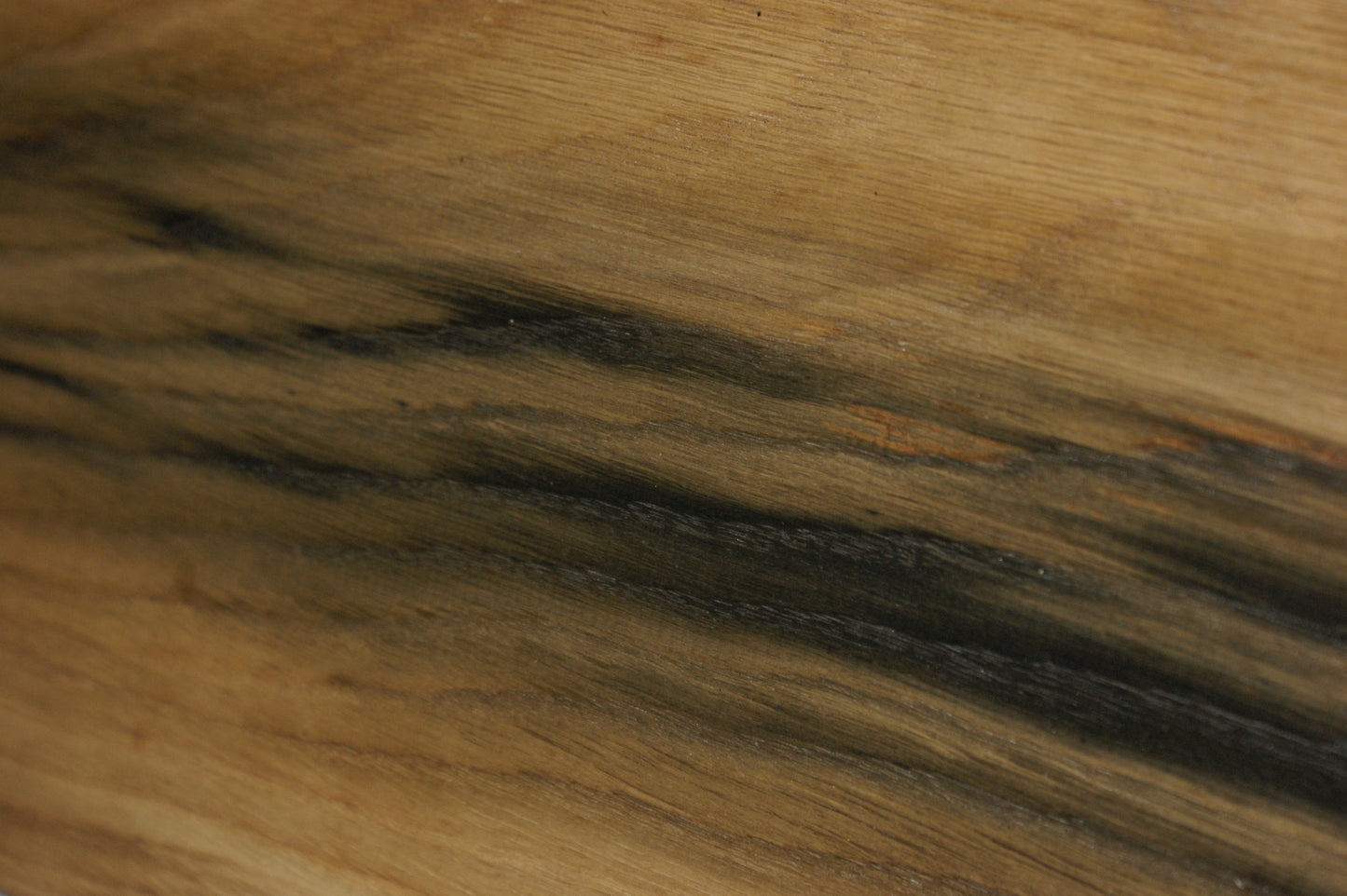 Oak plank, 1188 L x 245 W x 21 D (mm) (288)