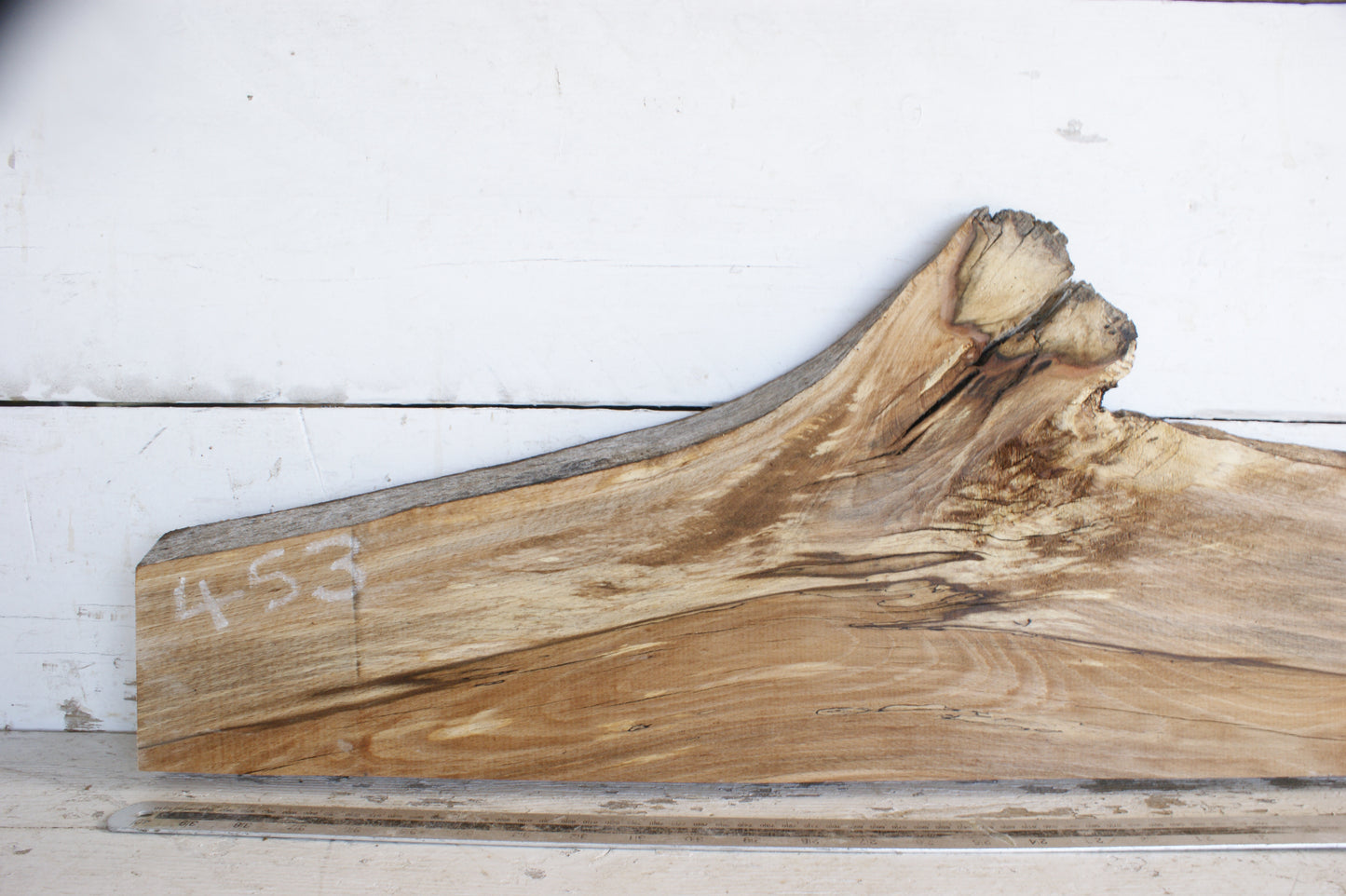 (453) SPALTED BEECH, HARDWOOD 1008 L x 279 - 119 W x 34 D (mm)