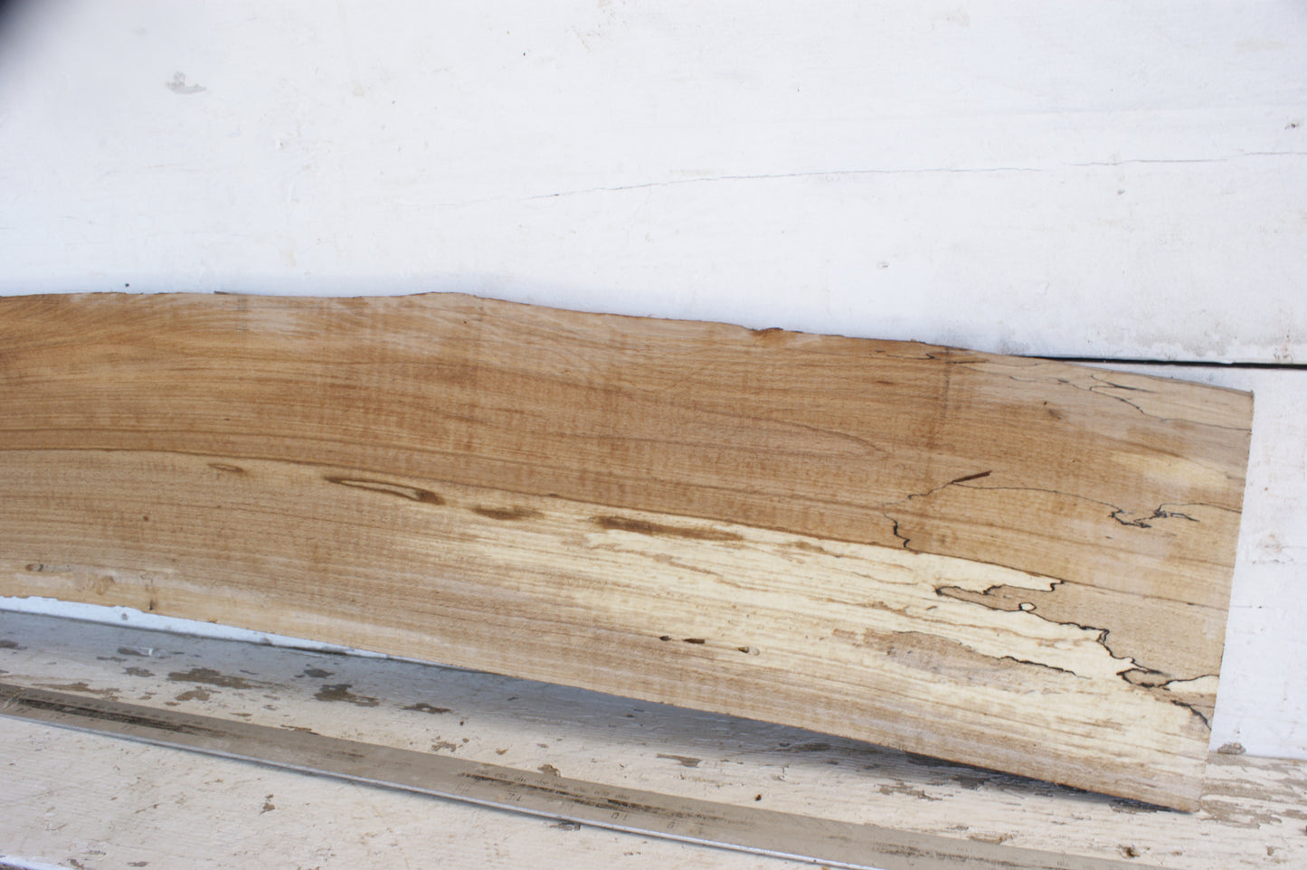 (454) SPALTED BEECH, HARDWOOD 1037 L x 194 - 184 W x 27 D (mm)