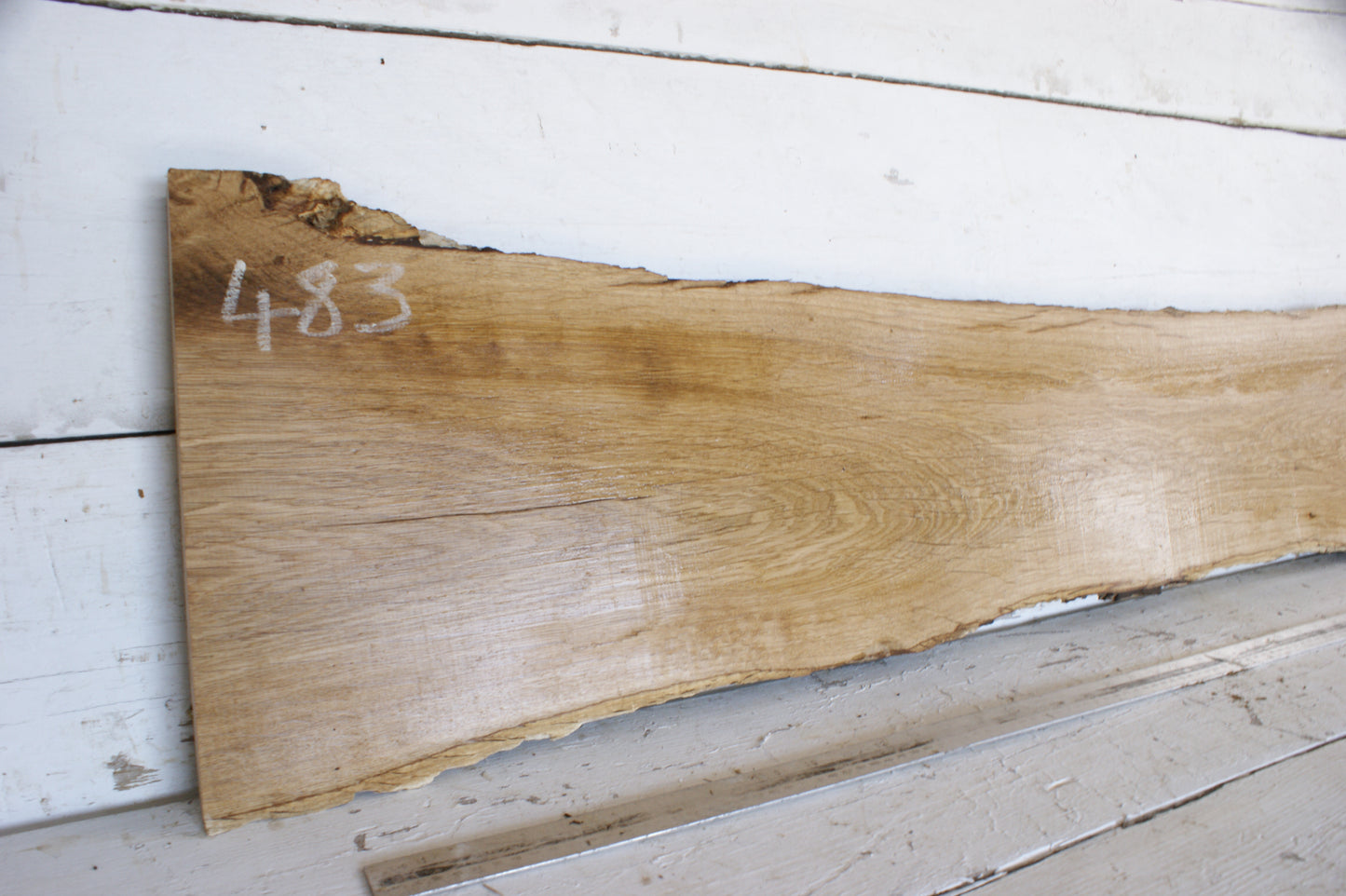(483) AIR DRIED ENGLISH OAK, HARD WOOD 1164 L x 333 - 222 W x 34 D (mm)