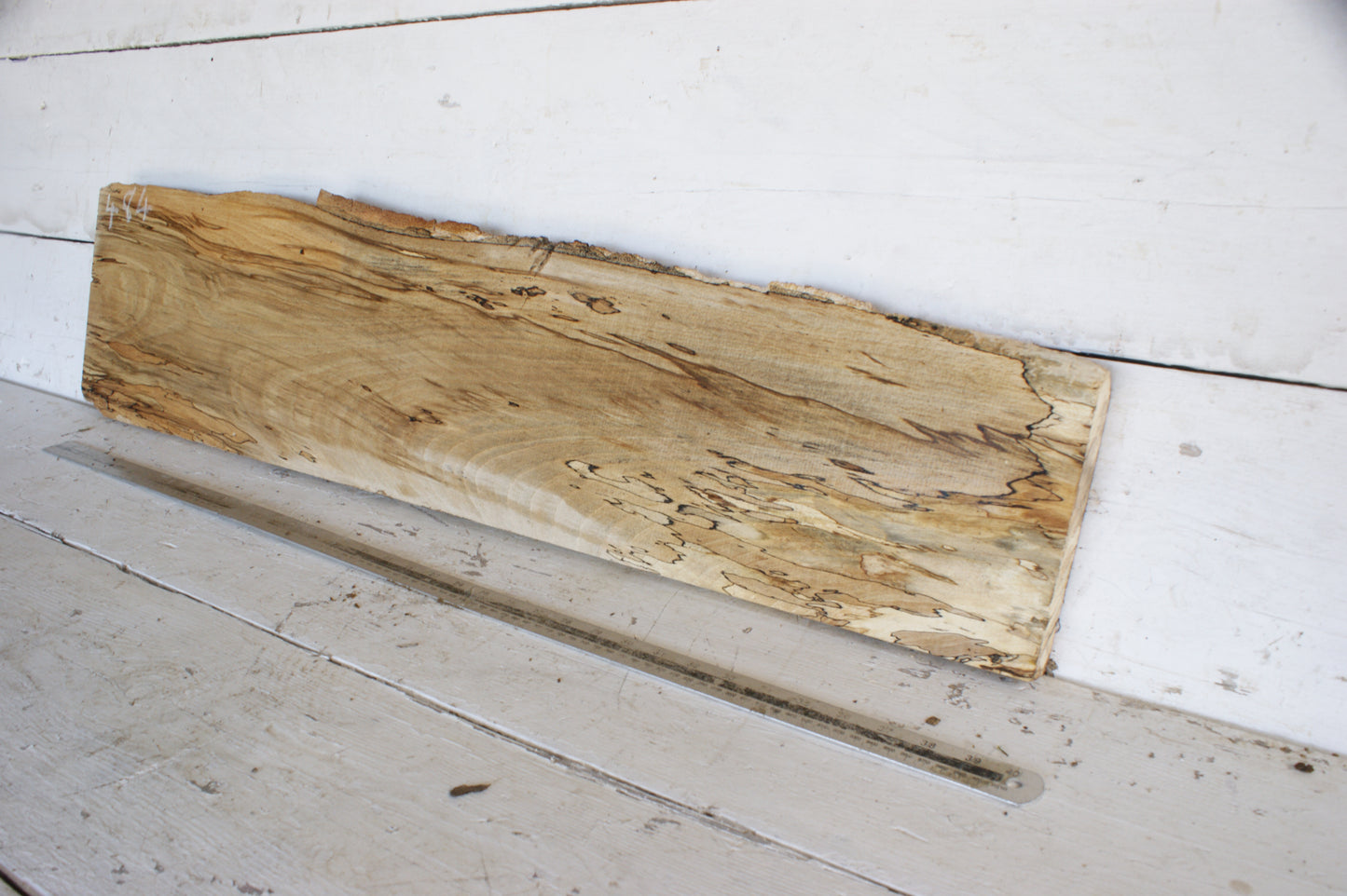 (484) SPALTED BEECH, HARDWOOD TIMBER, 1093 L x 256 - 180 W x 34 D (mm)
