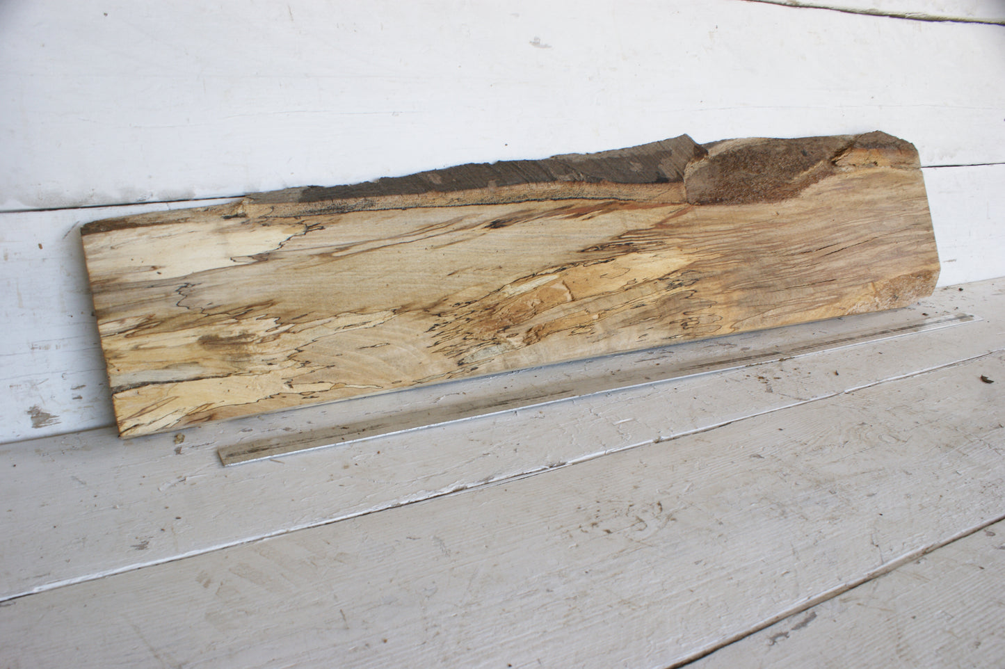 (484) SPALTED BEECH, HARDWOOD TIMBER, 1093 L x 256 - 180 W x 34 D (mm)