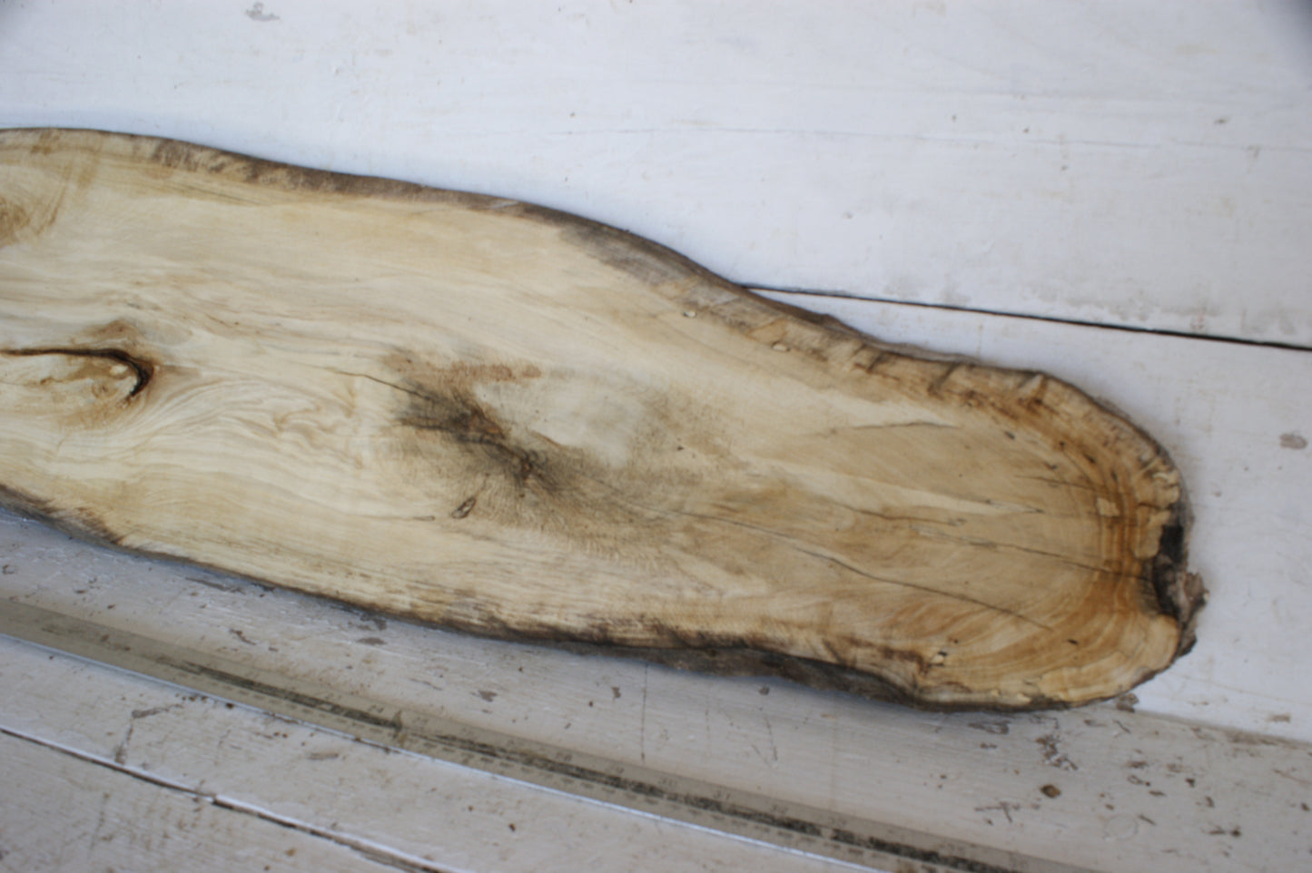Hornbeam plank, 995 L x 260 - 125 W x 29 D (mm) hardwood board (488)