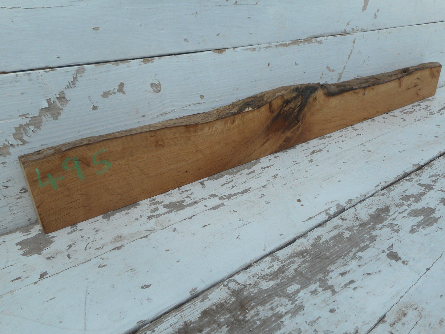 Oak 1014 L x 109-83 W x 39 D mm (495)