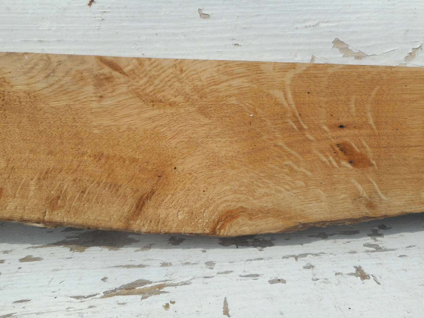 Oak 1014 L x 109-83 W x 39 D mm (495)