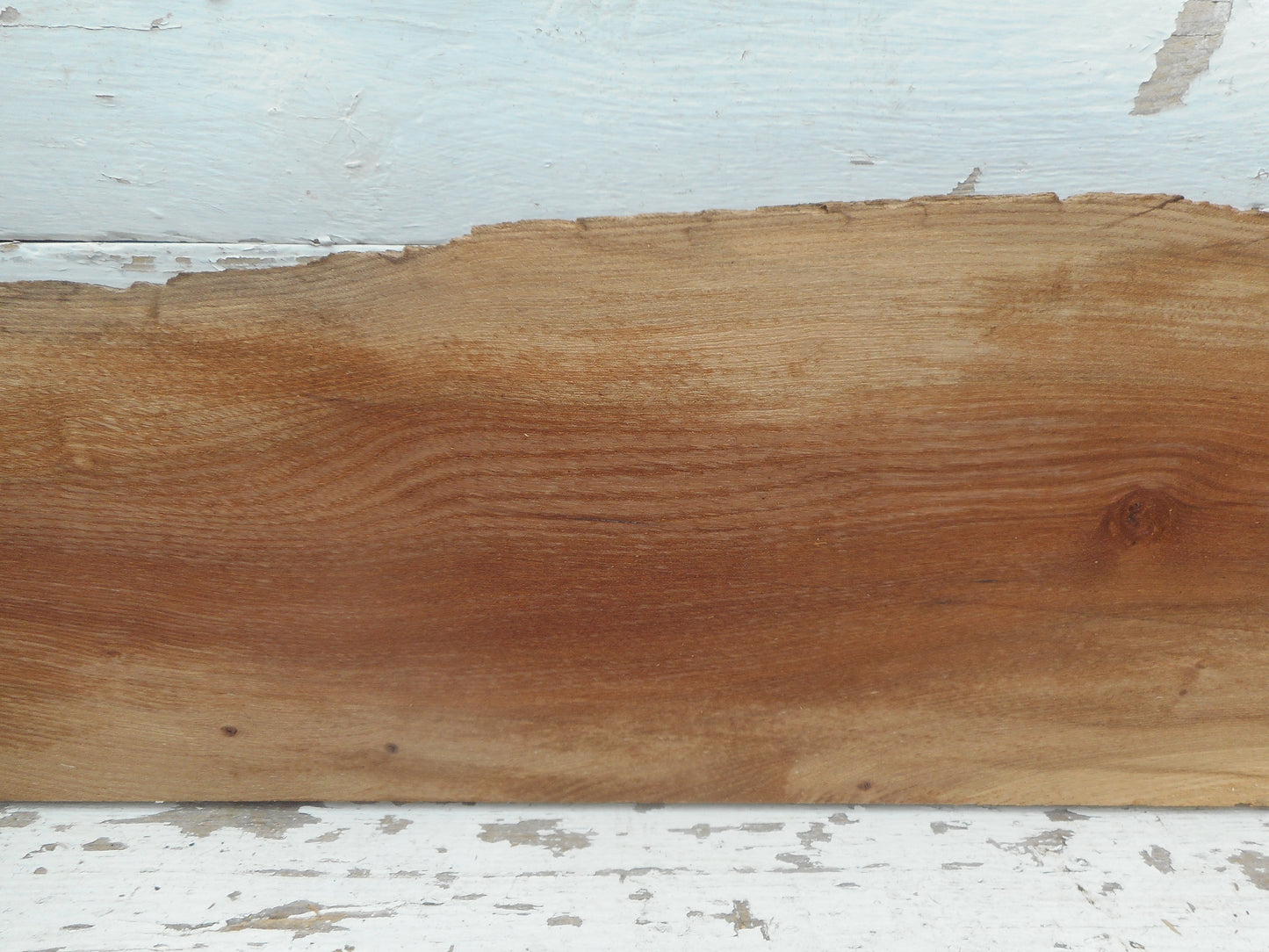 Elm 994 L x 201-175 W x 35 mm D (502)