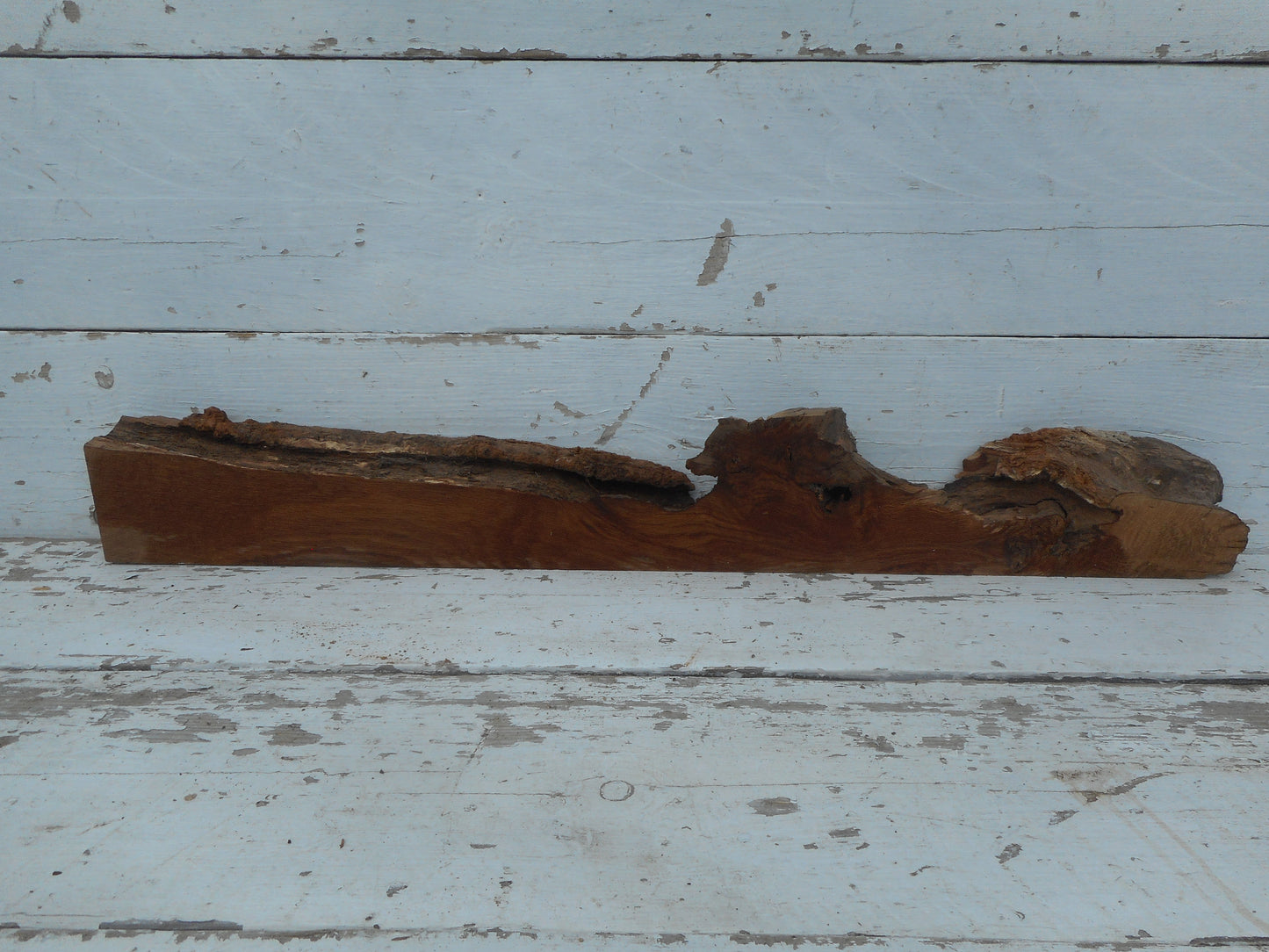 Brown Oak 940 L x 111-24 W x 62 D (mm) (507)