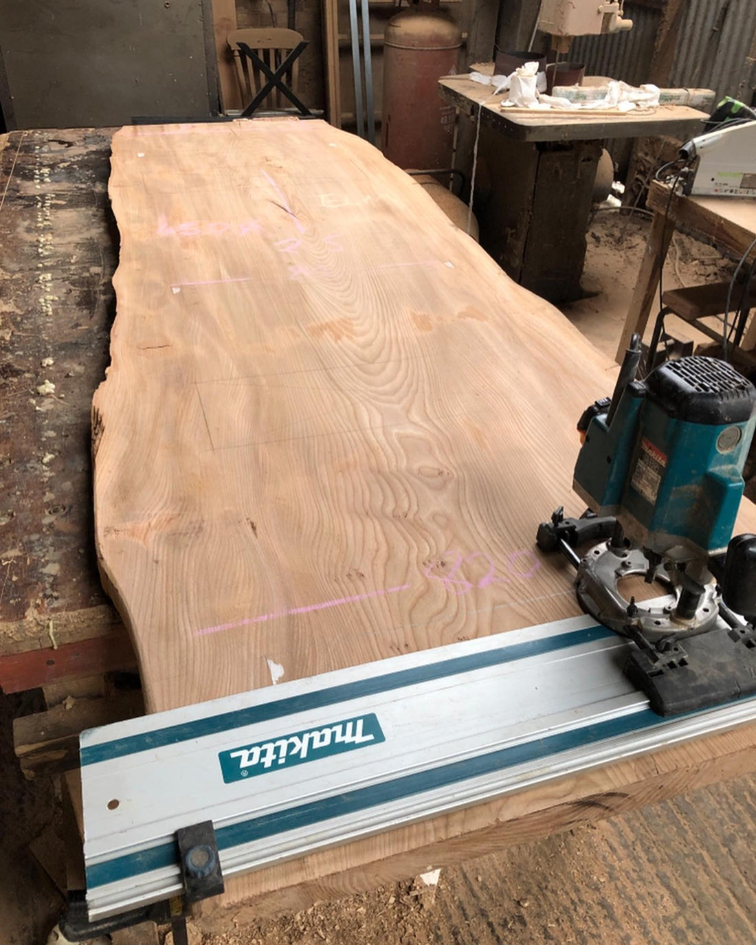 How We Flatten Oversized Slabs | Router Table | Treecycling UK