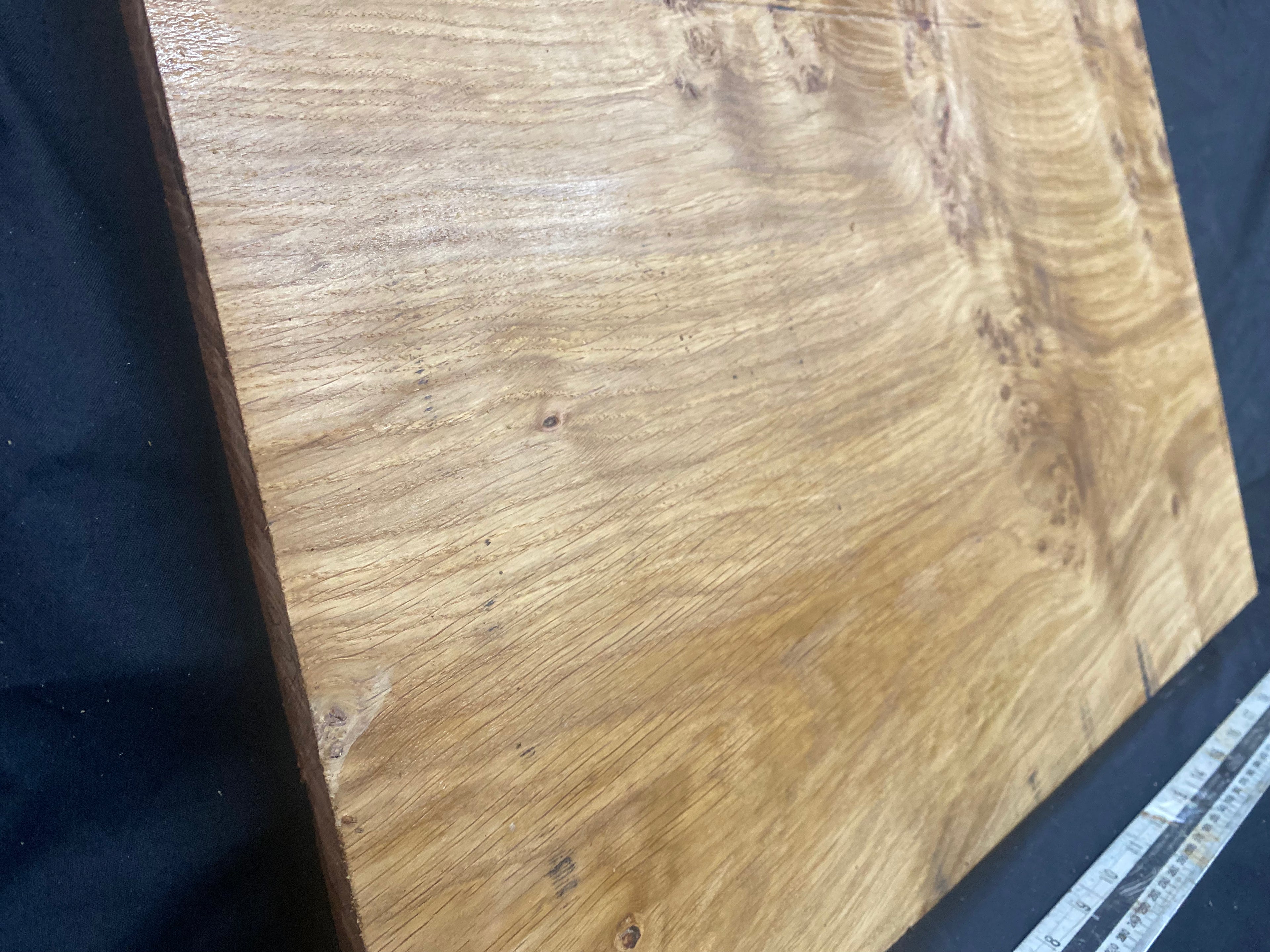 Pippy oak tone wood, craft wood, box makin 611 L x 392 W x 13 D (mm)    (260)