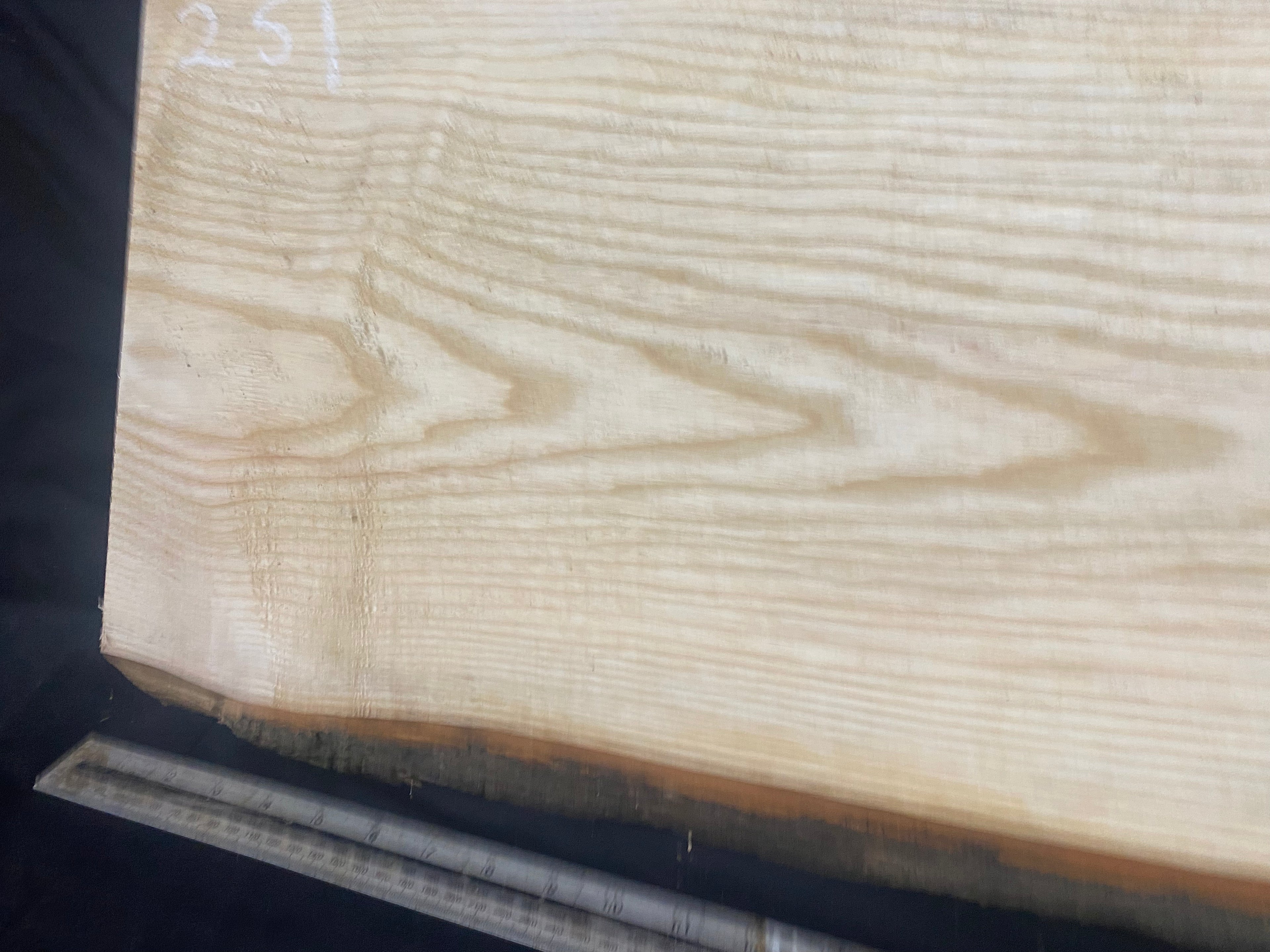 Ash hardwood boards, shelving, platter, 737 L x 355 W x 37 D mm     (251)