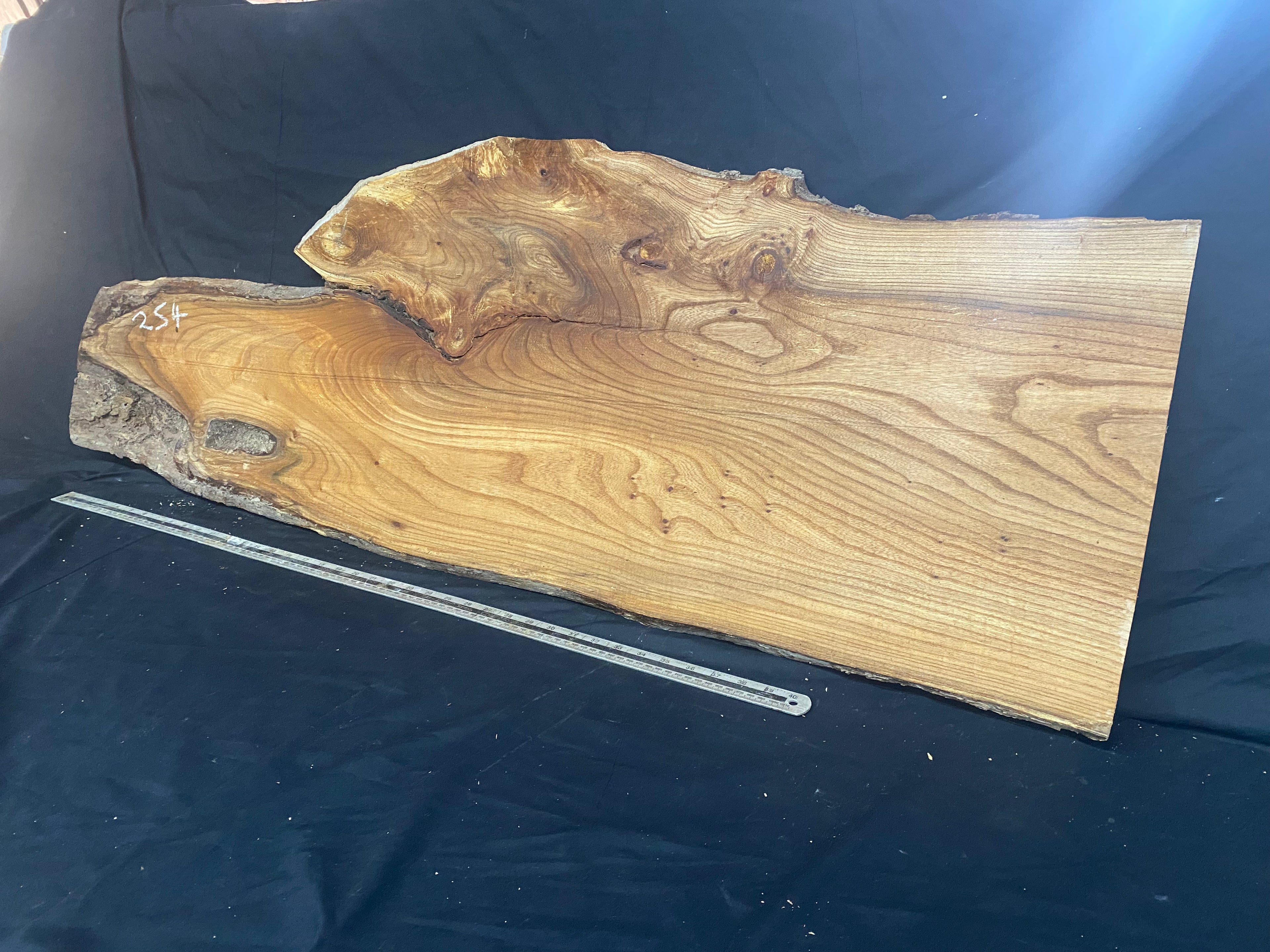 Elm coffee table top board, plank, 1333 L x 482 W x 19 D mm    (254)