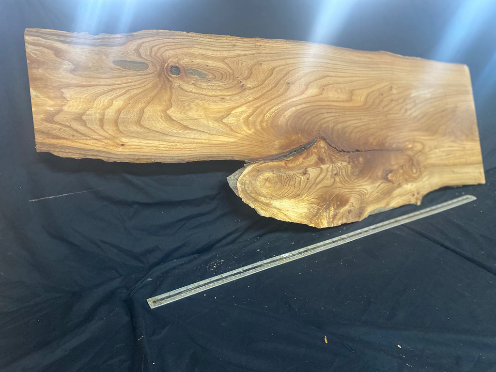 Elm coffee table top board, plank, 1333 L x 482 W x 19 D mm    (254)