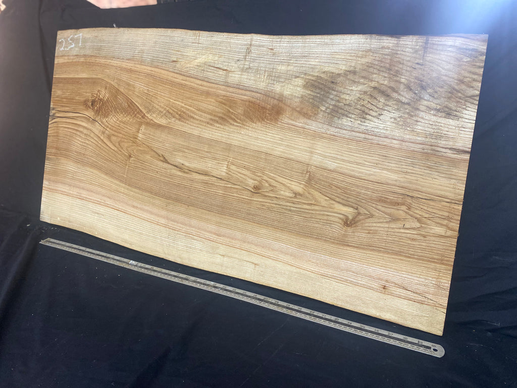 Ash hardwood coffee table top 1094 L x 566 W x 33 D mm     (257)