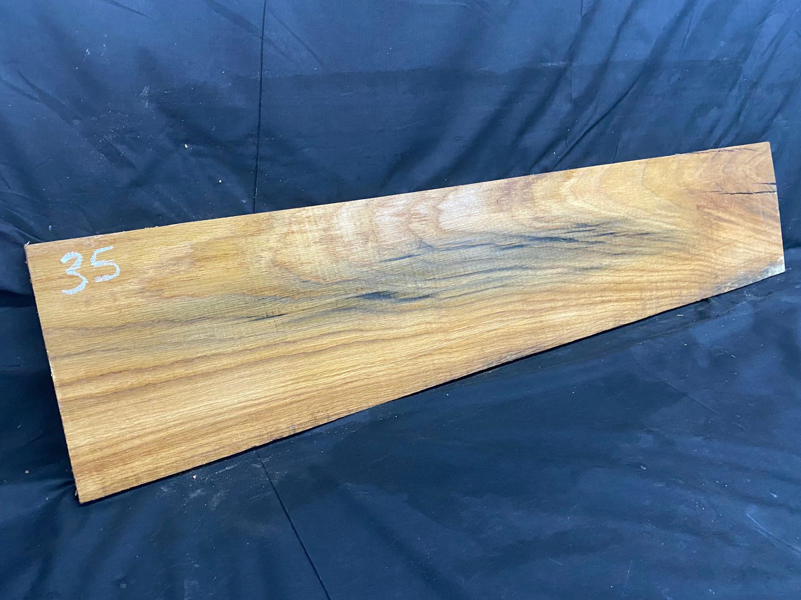 OAK HARDWOOD PLANK, CRAFTS, SHELVING  1190 L x 250 W x 21 D mm (35)