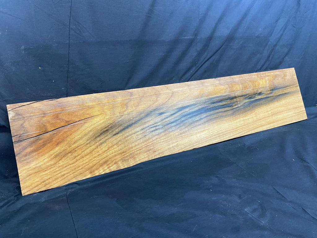 OAK HARDWOOD PLANK, CRAFTS, SHELVING  1190 L x 250 W x 21 D mm (35)