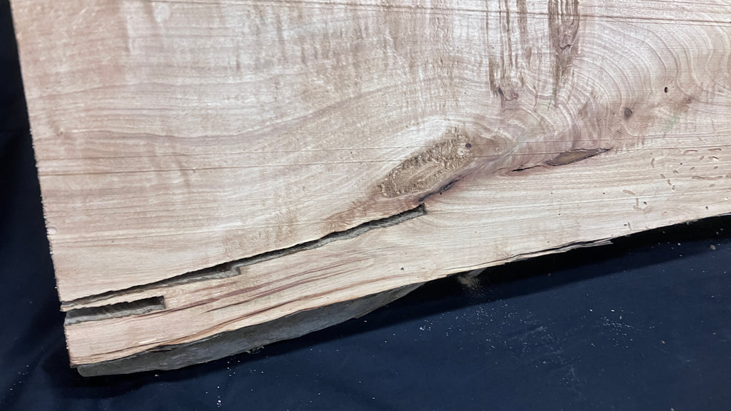 Hornbeam mantle, chunky Plank 1395 L x 402 W x 75 D (mm)   (165)