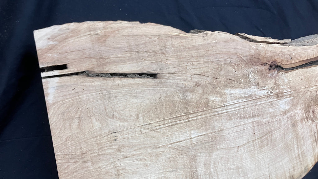 Hornbeam mantle, chunky Plank 1395 L x 402 W x 75 D (mm)   (165)