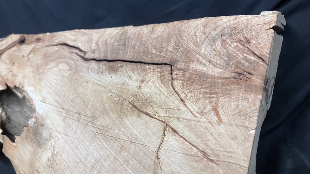 Hornbeam mantle, chunky Plank 1395 L x 402 W x 75 D (mm)   (165)