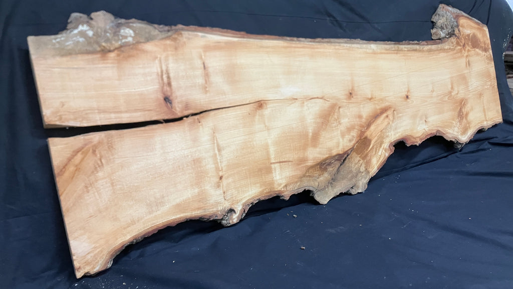 Wood slab, shelving, plank 1686 L x 520 W x 30 D (mm)    (166)